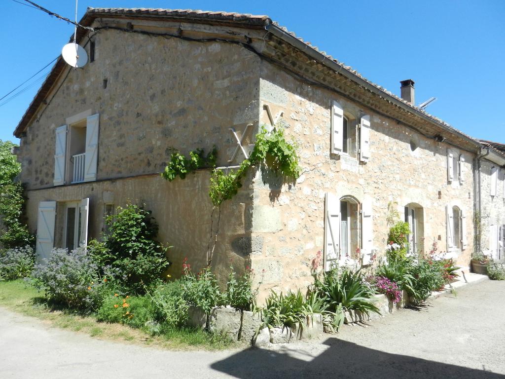 La Maison des Cornières Fourcès Esterno foto