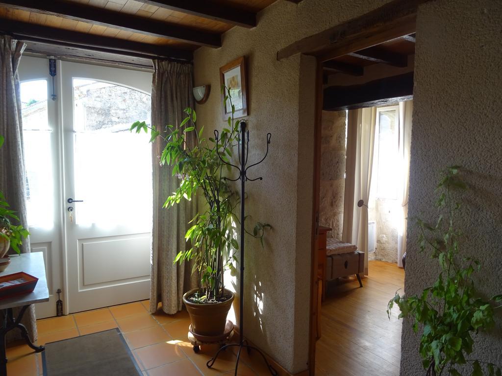 La Maison des Cornières Fourcès Esterno foto