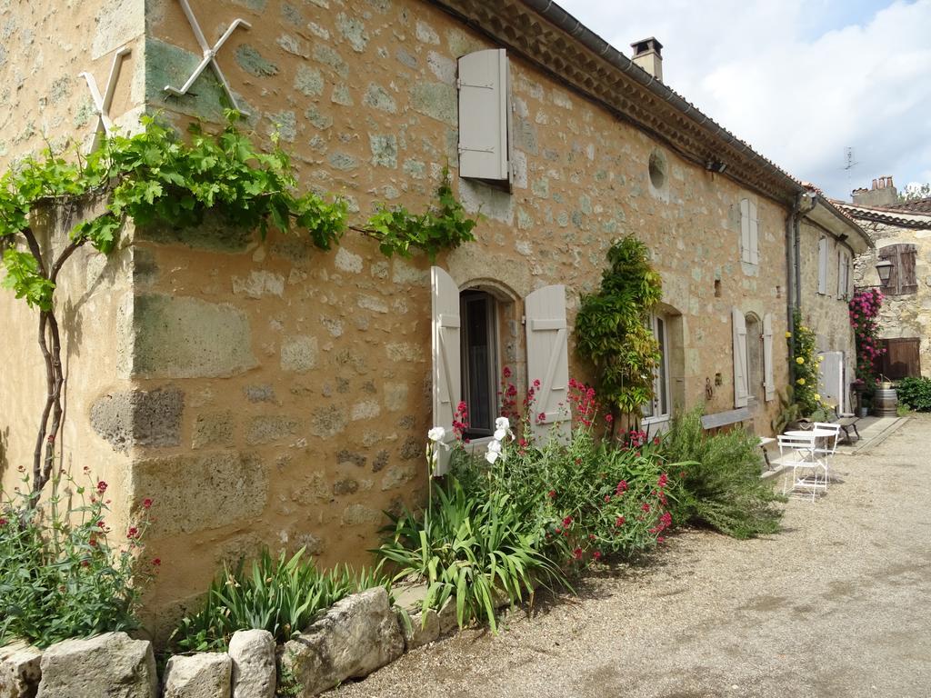 La Maison des Cornières Fourcès Esterno foto